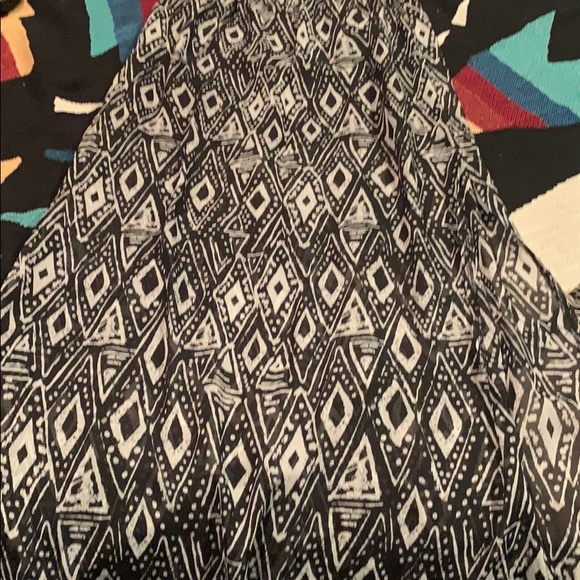 Double slit maxi skirt - Picture 3 of 7